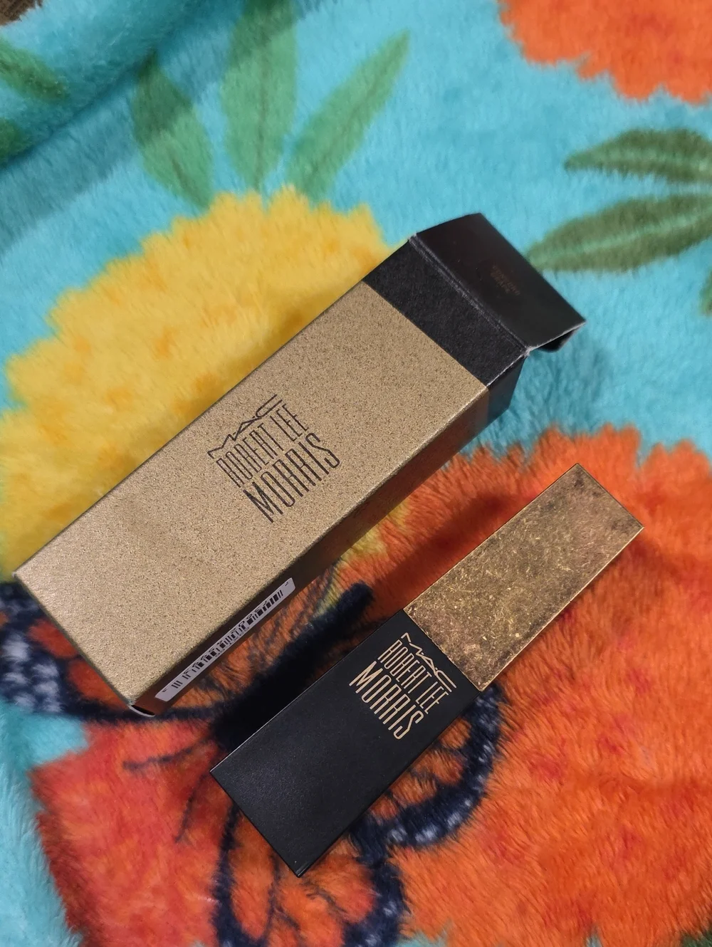 Mac Concord Grape Mattene Lipstick Robert Lee Morris NIB